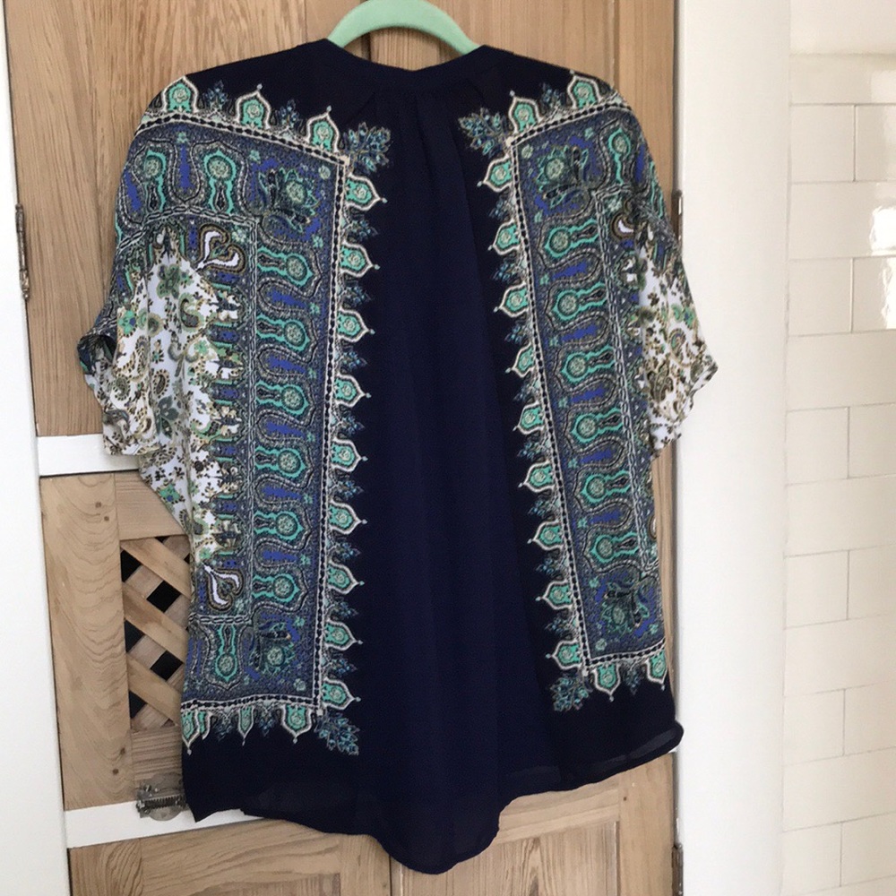 Patterned blouse - Picture 3 of 3